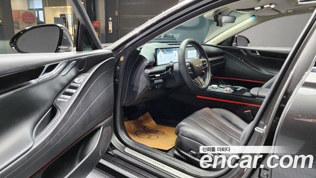 Genesis Electrified G80 2025 — Şəkil 10/20