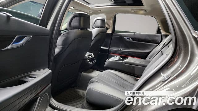 Genesis Electrified G80 2025 — Şəkil 12/20
