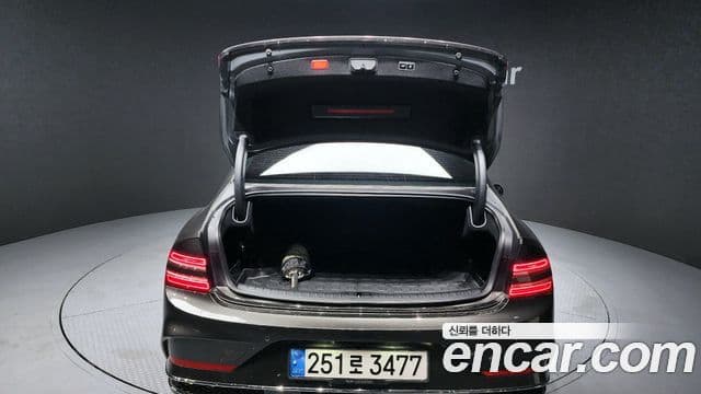 Genesis Electrified G80 2025 — Şəkil 20/20