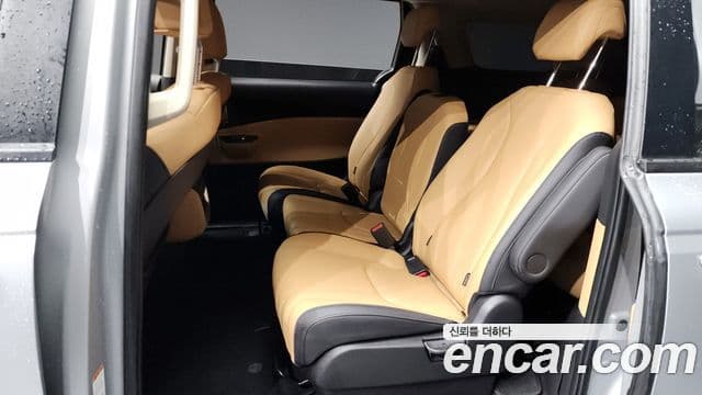 Kia Carnival 2022 — Şəkil 12/20