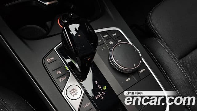 BMW 1 Series 2021 — ფოტო 8/20