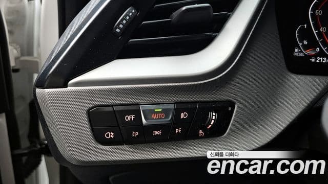 BMW 1 Series 2021 — ფოტო 16/20