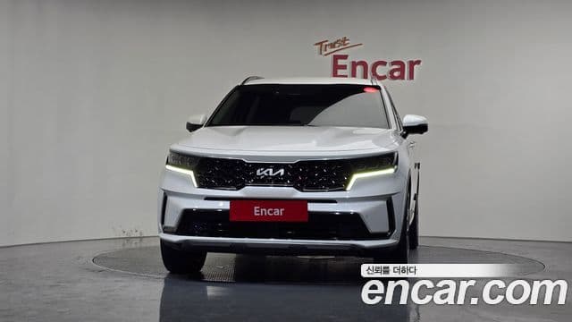 Kia Sorento 2023 — Фото 3/20