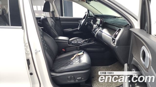 Kia Sorento 2023 — Фото 11/20