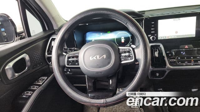 Kia Sorento 2023 — Фото 12/20