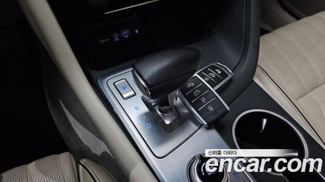 Genesis G70 2019 — ფოტო 9/20