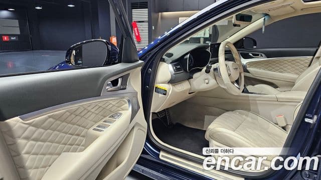 Genesis G70 2019 — ფოტო 10/20