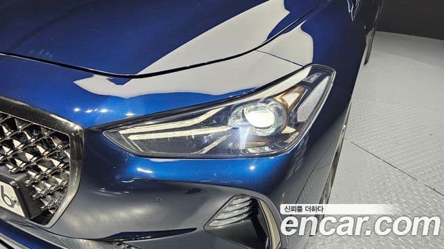 Genesis G70 2019 — Photo 28/32