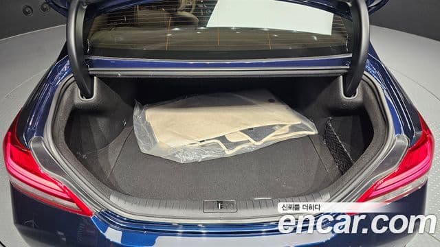 Genesis G70 2019 — Photo 7/32