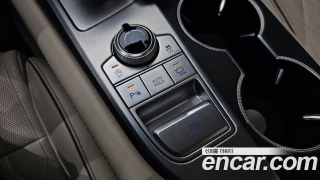 Genesis G70 2019 — Photo 19/32