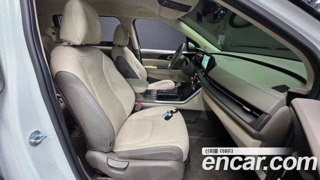 Kia Carnival 2022 — Şəkil 8/20