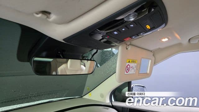 Kia Carnival 2022 — Şəkil 15/20
