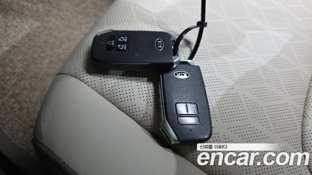 Kia Carnival 2021 — Şəkil 20/20