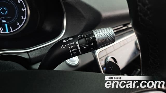 Genesis GV80 2022 — ფოტო 34/36