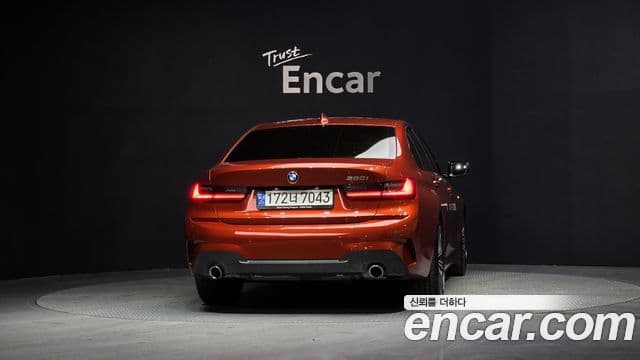 BMW 3 Series 2021 — ფოტო 4/20