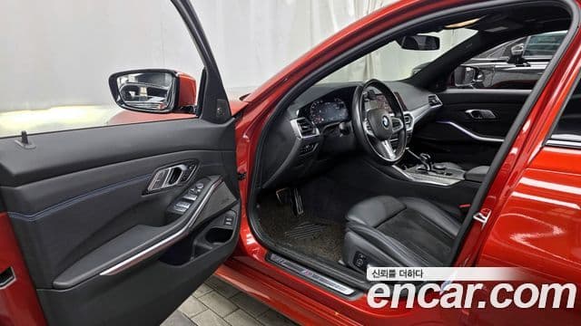 BMW 3 Series 2021 — ფოტო 10/20