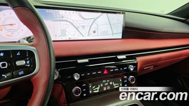 Genesis G80 2024 — Photo 17/31