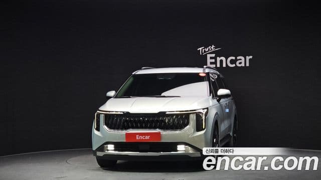 Kia Carnival 2024 — Photo 28/35