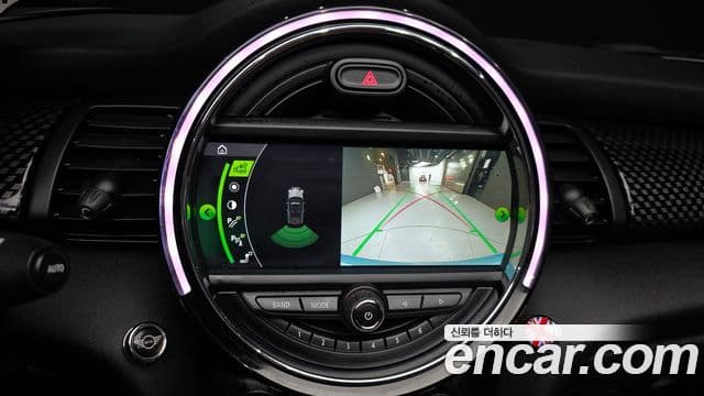 Mini Cooper S Convertible 2020 — ფოტო 14/20