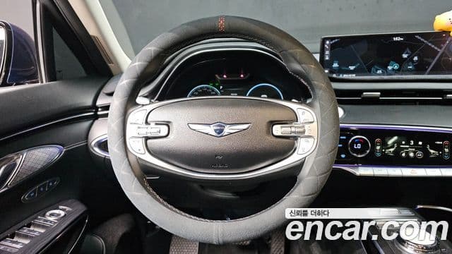 Genesis GV70 2021 — Şəkil 11/20