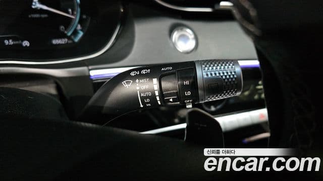 Genesis GV70 2021 — Şəkil 15/20