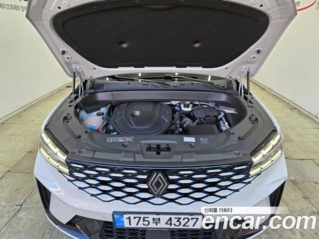 Renault Samsung Grand Koleos 2024 — Photo 11/17