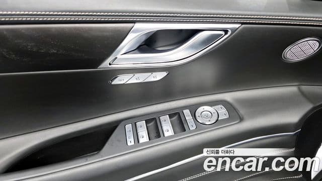 Genesis GV80 2020 — Photo 23/35