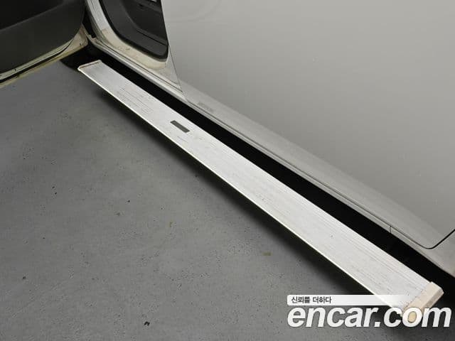Hyundai Staria 2021 — ფოტო 6/20