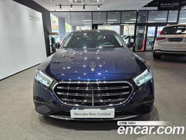 Mercedes-Benz E-Class 2025 — ფოტო 2/20
