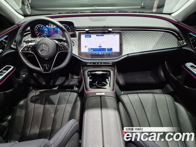 Mercedes-Benz E-Class 2025 — ფოტო 6/20