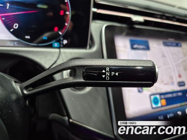 Mercedes-Benz E-Class 2025 — фото 8 из 20