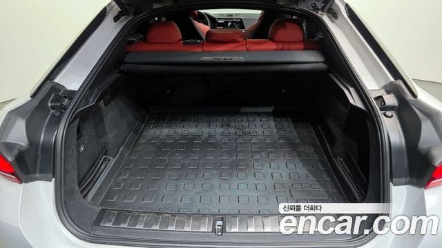 BMW X6M 2023 — Photo 3/32