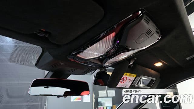 BMW X6M 2023 — Photo 26/32