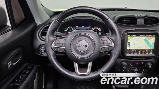 Jeep Renegade 2021 — Şəkil 12/30