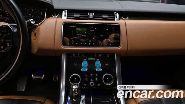 Land Rover Range Rover Sport 2018 — Şəkil 14/20