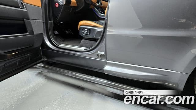 Land Rover Range Rover Sport 2018 — Photo 4/33