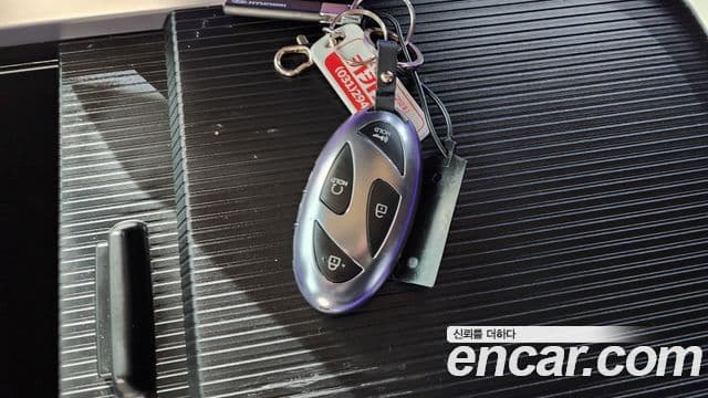 Hyundai Staria 2025 — Şəkil 15/20