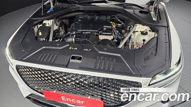 Genesis GV70 2022 — ფოტო 6/20