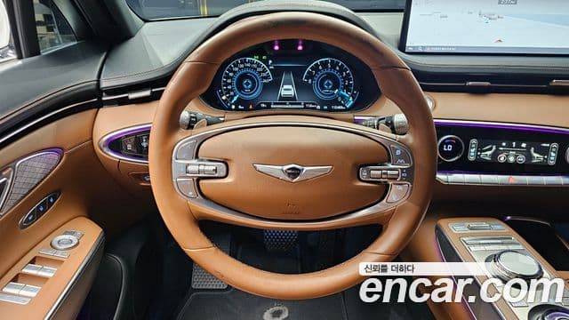Genesis GV70 2022 — ფოტო 13/20