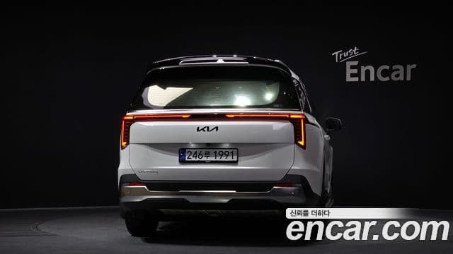 Kia Carnival 2024 — Şəkil 4/20