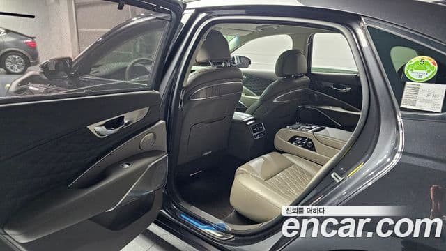 Kia The K9 2022 — Photo 12/34