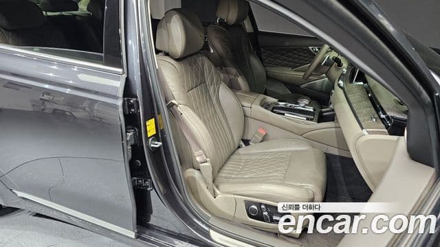 Kia The K9 2022 — Photo 7/34