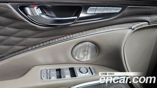 Kia The K9 2022 — Photo 34/34