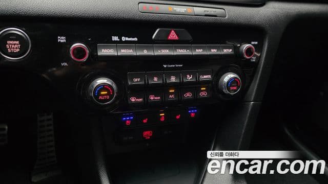 Kia Sportage The Bold 2020 — Şəkil 16/20