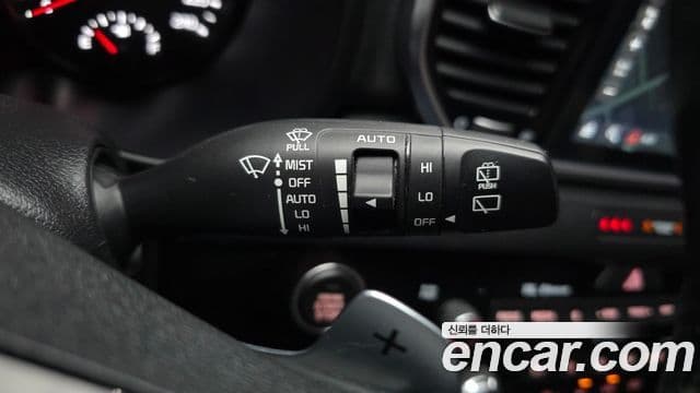 Kia Sportage The Bold 2020 — ფოტო 4/34