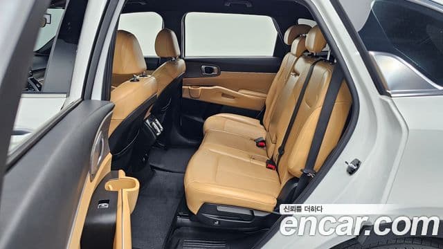 Kia Sorento 2020 — Şəkil 17/20