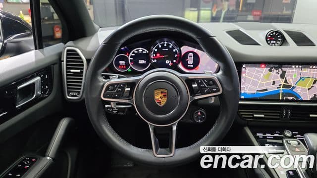 Porsche Cayenne 2021 — Şəkil 13/20