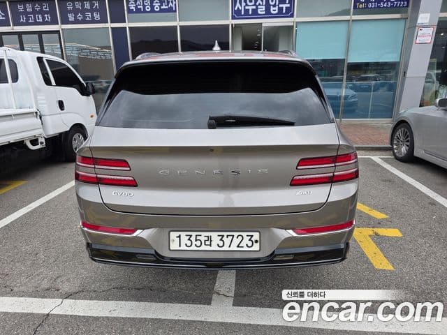 Genesis GV80 2020 — ფოტო 4/20