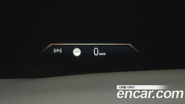 BMW 7 Series 2025 — Photo 13/20