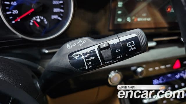 Kia Carnival 2023 — фото 20 из 20